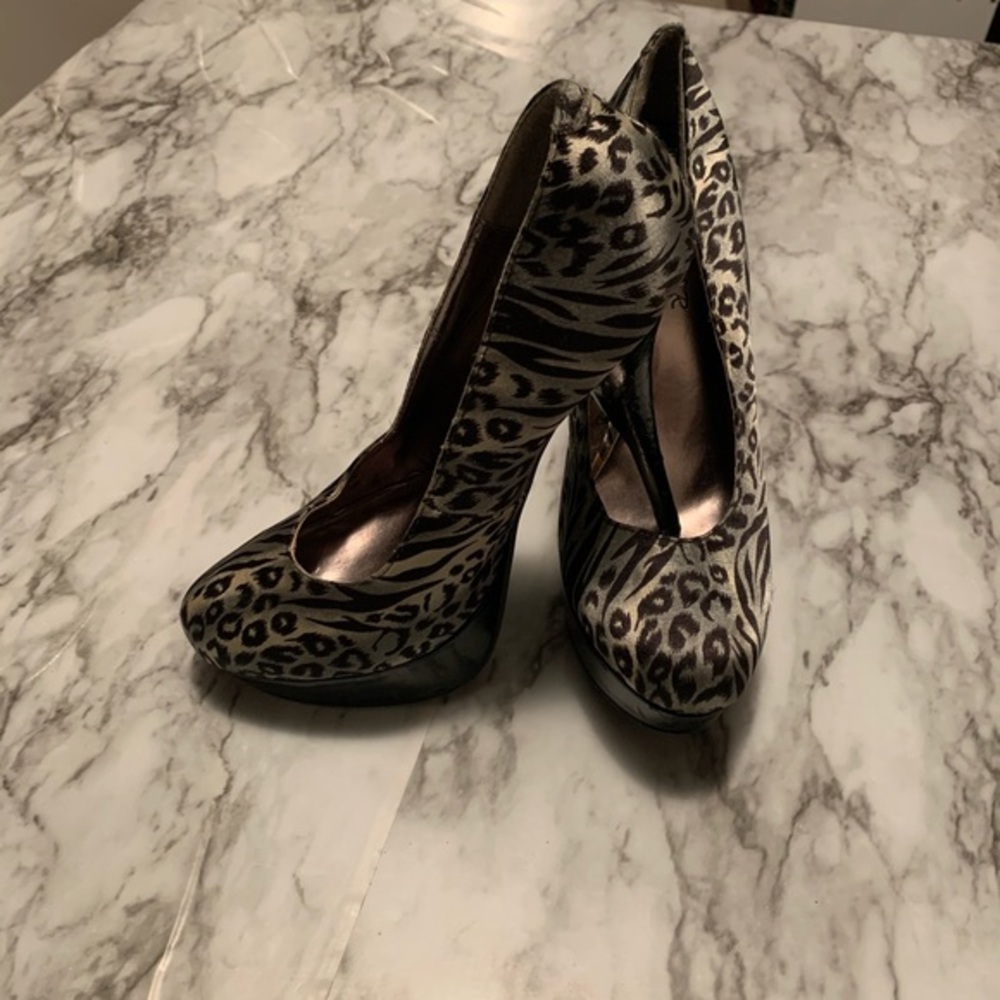 Bumper Animal Print Platform Stiletto Pump Heel